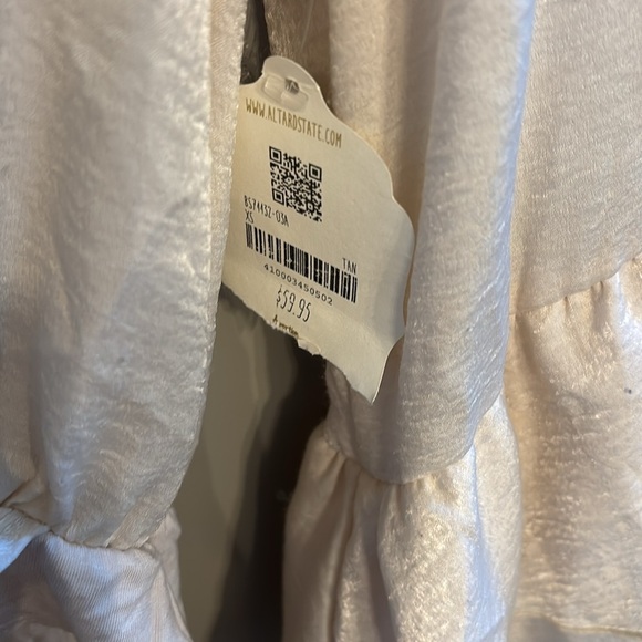 Altar’d State ruffled bodysuit NEW with TAGS - Picture 4 of 7